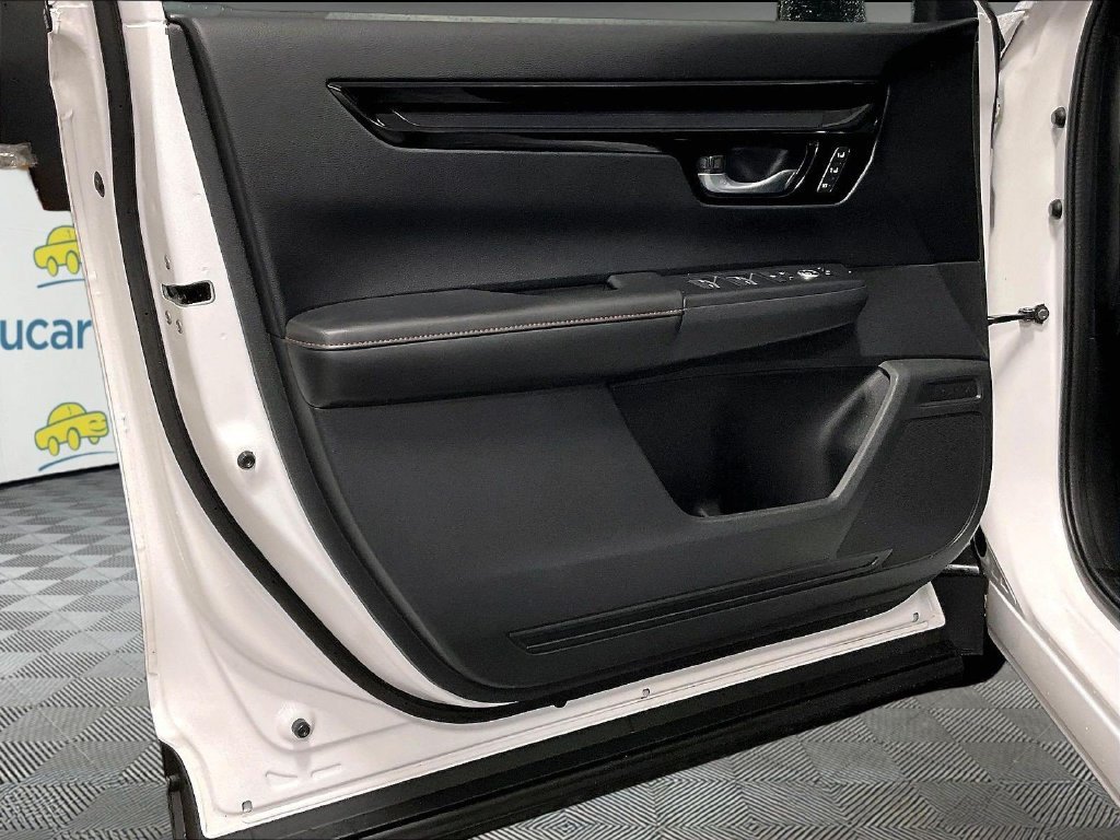 Used 2024 Honda CR-V Sport Touring image 9