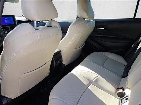 Used 2023 Toyota Corolla SE image 17