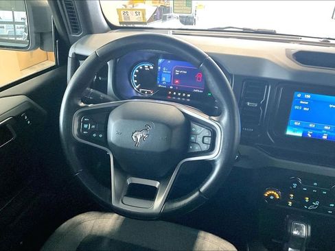 Used 2021 Ford Bronco Big Bend image 17