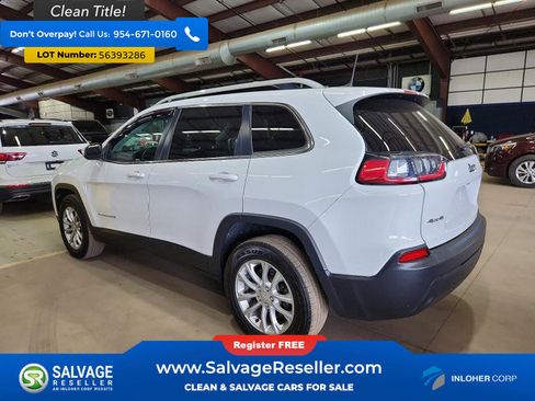 Used 2019 Jeep Cherokee Latitude w/ Popular Appearance Group AWD/4WD image 3