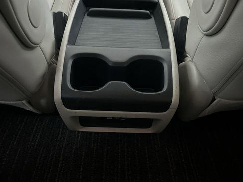 Used 2025 Honda Odyssey EX-L image 31