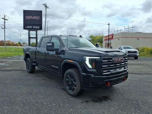 New 2026 GMC Sierra 2500 AT4 w/ AT4 Premium Plus Package AWD/4WD image 7