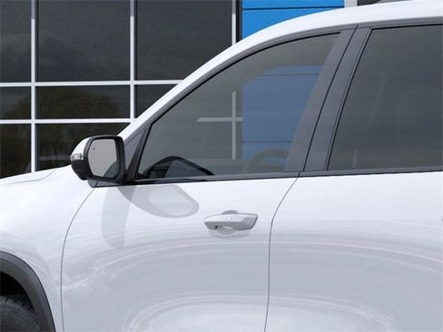 New 2026 GMC Acadia AT4 w/ Luxury Package image 12