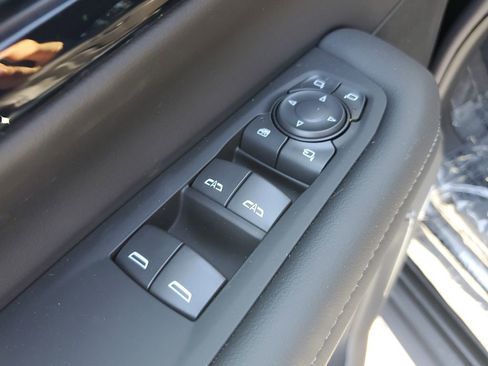 New 2026 Chevrolet Suburban LT w/ Comfort Package image 22