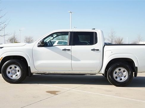 Used 2024 Nissan Frontier S w/ Technology Package image 6