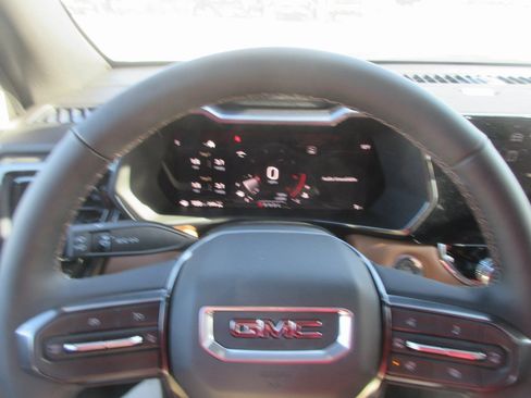 New 2026 GMC Canyon AT4 w/ Technology Plus Package image 16