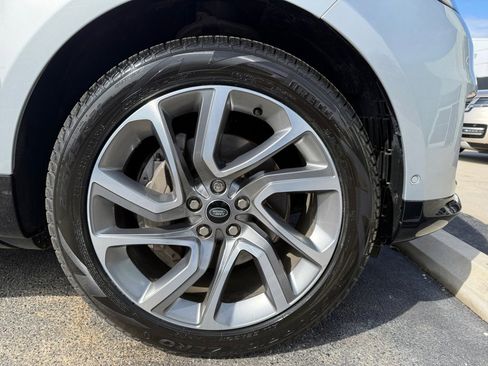 Used 2022 Land Rover Range Rover Sport HSE Silver Edition AWD/4WD image 29