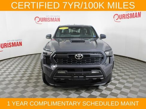 Used 2025 Toyota Tacoma TRD Sport w/ TRD Sport Upgrade Package AWD/4WD image 14