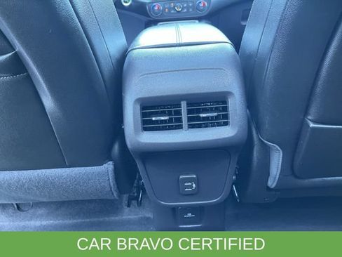 Certified 2024 GMC Terrain SLT w/ Infotainment Package II AWD/4WD image 21