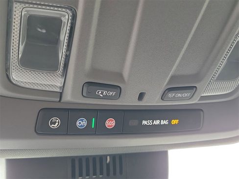 Used 2026 Chevrolet Silverado 1500 Custom image 14