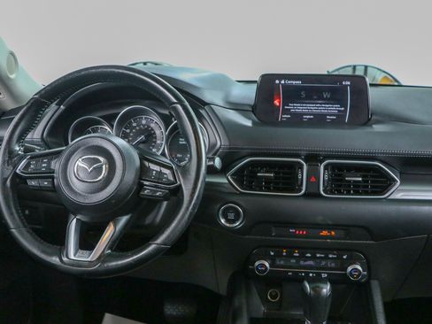 Used 2020 MAZDA CX-5 Touring FWD image 17