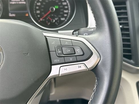 Used 2021 Volkswagen Atlas SE image 18