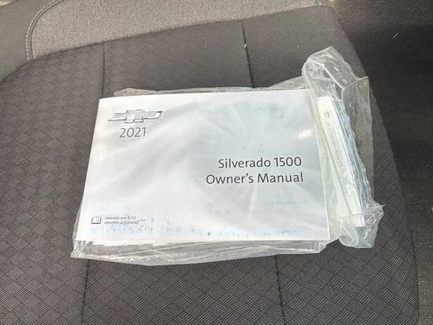 Used 2021 Chevrolet Silverado 1500 RST w/ Z71 Off-Road Package image 31