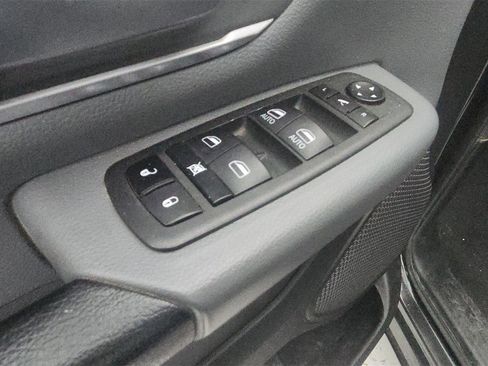 Used 2022 RAM 1500 Lone Star image 20