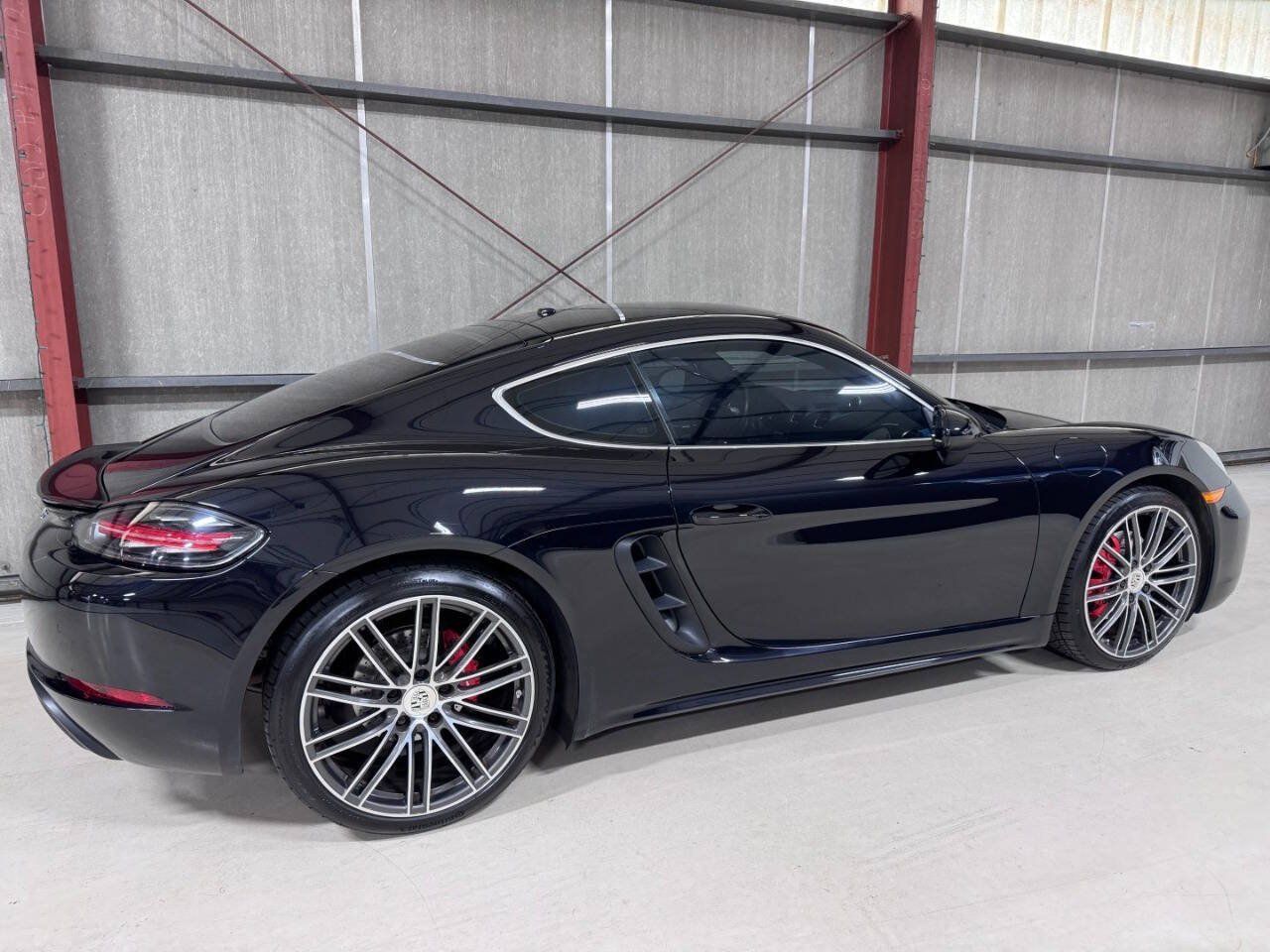 Used 2018 Porsche 718 Cayman S RWD image 28