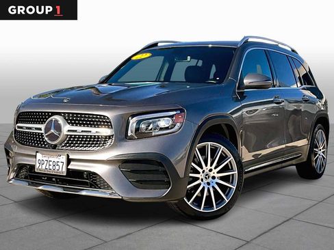 Used 2022 Mercedes-Benz GLB 250 image 1