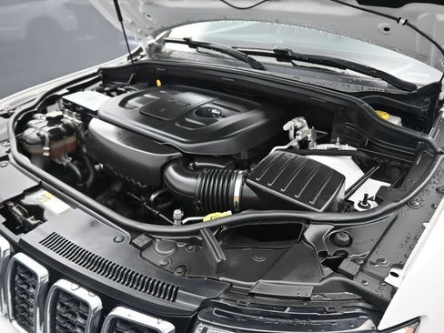 Used 2020 Jeep Grand Cherokee Limited AWD/4WD image 51