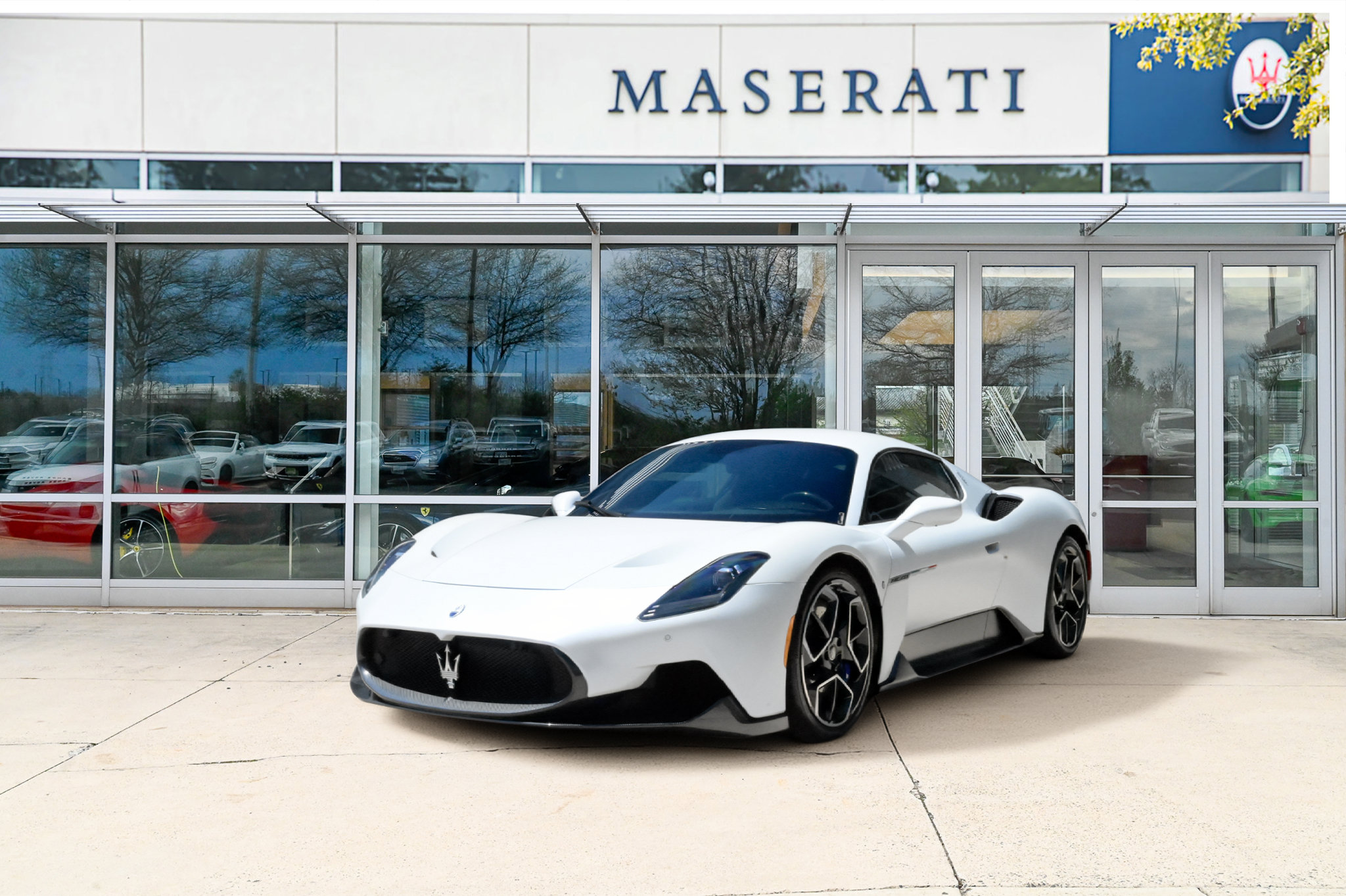 Used 2022 Maserati MC20 Coupe RWD image 1