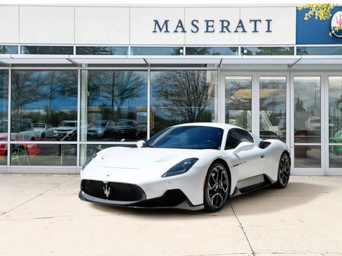Used 2022 Maserati MC20 Coupe RWD image 1