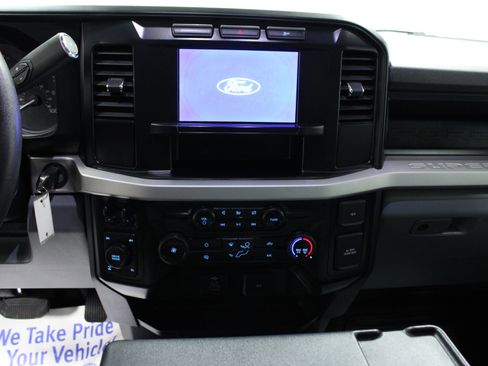 Used 2024 Ford F250 XL w/ XL Off-Road Package image 18