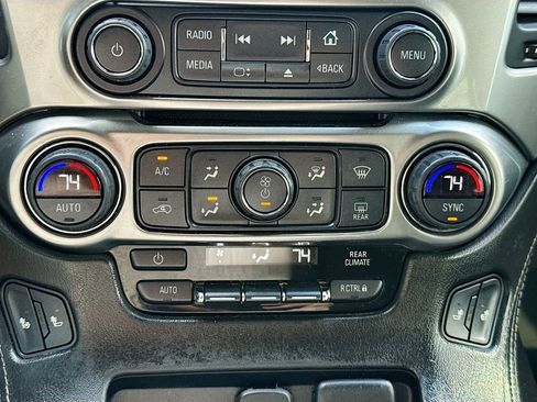 Used 2020 Chevrolet Tahoe LT w/ Luxury Package image 16