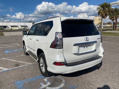 Used 2019 Lexus GX 460 Premium image 5