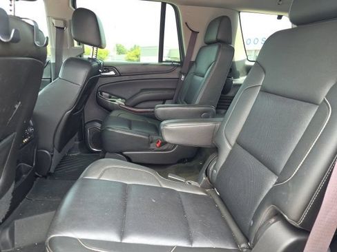 Used 2016 GMC Yukon SLT w/ Open Road Package AWD/4WD image 10