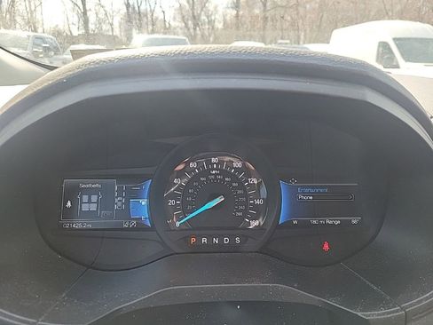 Used 2023 Ford Edge SEL w/ Convenience Package image 9