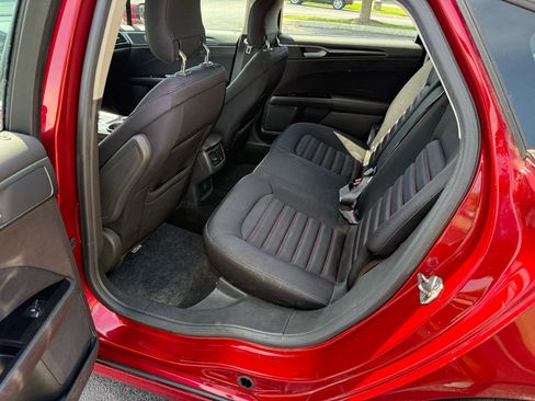 Used 2013 Ford Fusion SE FWD image 21