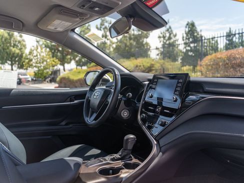 Certified 2024 Toyota Camry SE FWD image 22