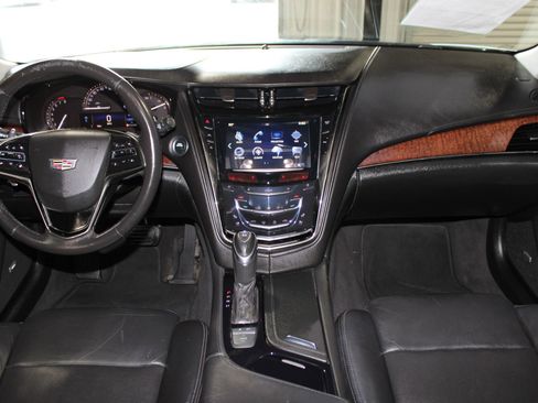 Used 2017 Cadillac CTS Luxury RWD image 13