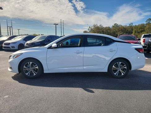 Used 2023 Nissan Sentra SV image 7