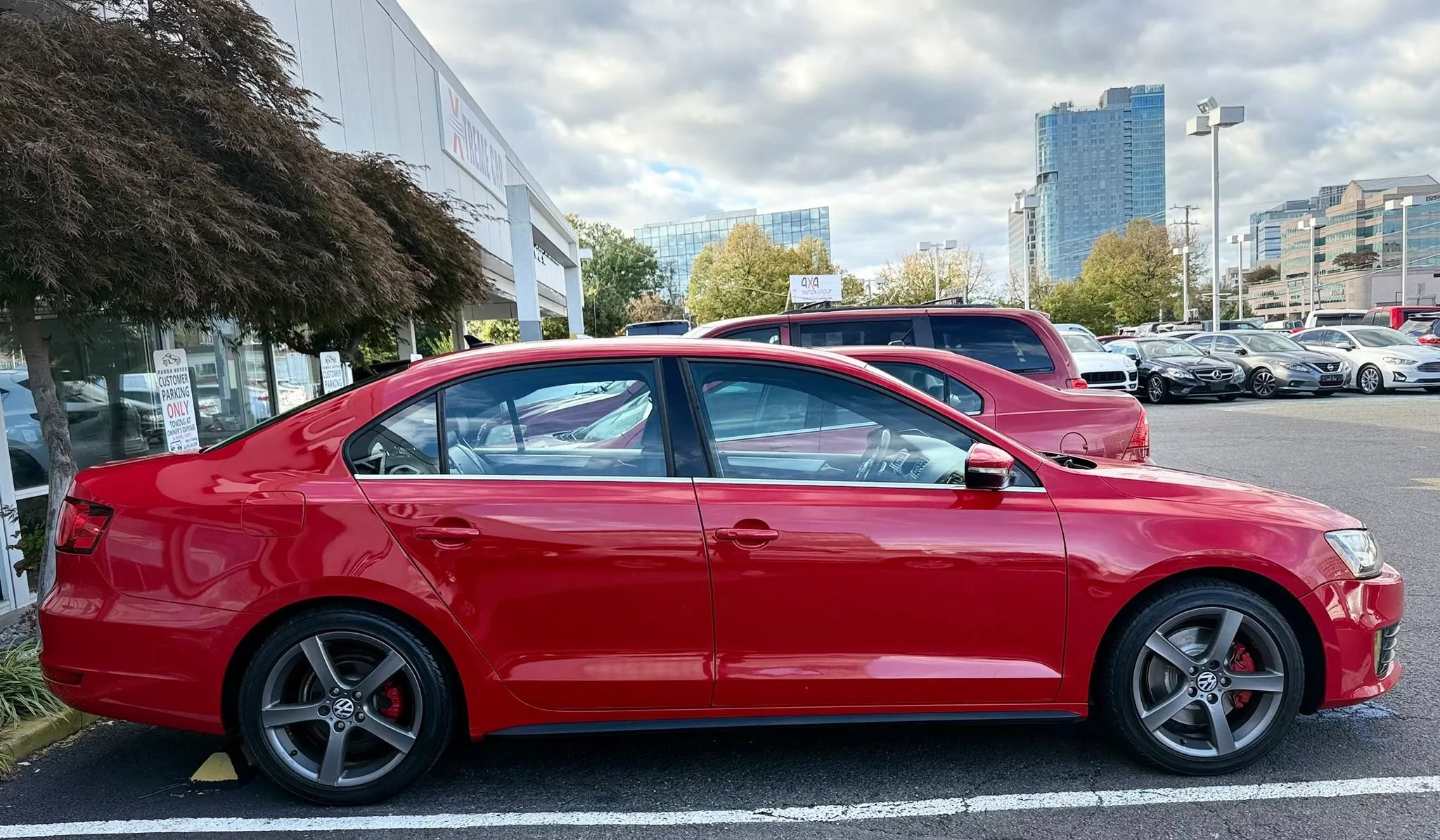 Used 2013 Volkswagen Jetta GLI Autobahn FWD image 7