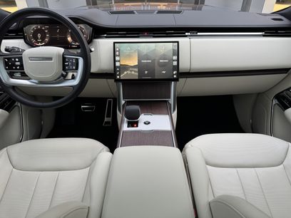 Certified 2025 Land Rover Range Rover SE