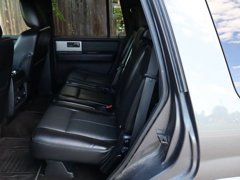 Used 2015 Ford Expedition Limited w/ Equipment Group 301A AWD/4WD image 20