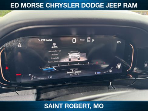 Used 2023 Jeep Grand Wagoneer L Series III AWD/4WD image 17