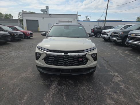 New 2026 Chevrolet TrailBlazer RS w/ Convenience Package FWD image 2