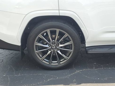 Used 2024 Lexus LX 600 F Sport AWD/4WD image 7