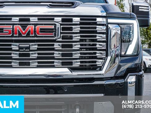 Used 2024 GMC Sierra 2500 Denali w/ Denali Reserve Package image 12