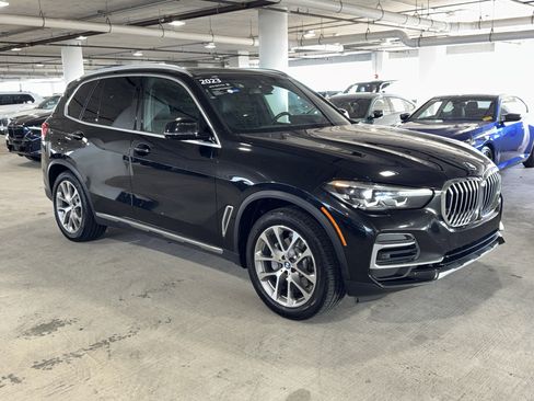 Certified 2023 BMW X5 xDrive40i w/ Premium Package image 2