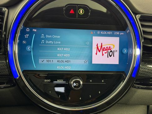 Used 2022 MINI Cooper Clubman S w/ Premium Package image 25