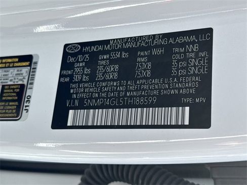 New 2026 Hyundai Santa Fe SE image 32