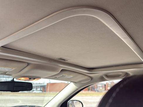 Used 2015 Jeep Compass High Altitude image 12