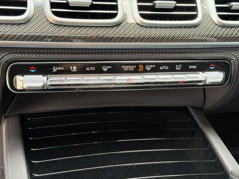 New 2026 Mercedes-Benz GLE 53 AMG 4MATIC Coupe image 27