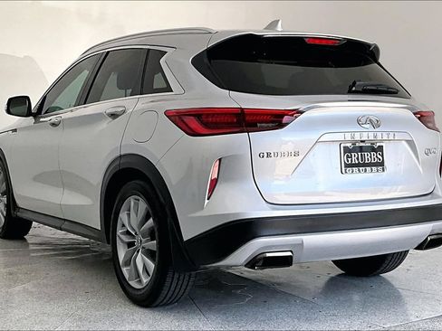 Used 2019 INFINITI QX50 Luxe w/ Cargo Package FWD image 16