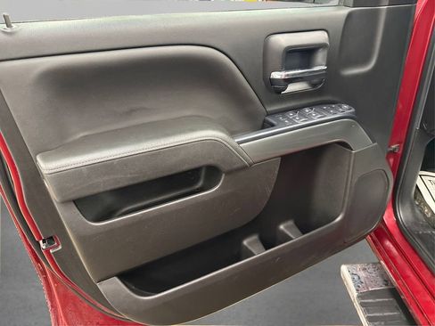 Used 2018 Chevrolet Silverado 1500 LT w/ All Star Edition image 23