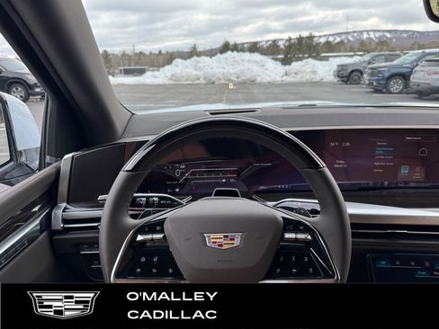 New 2026 Cadillac Escalade Luxury w/ Touring Package image 25