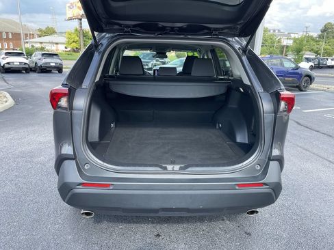 Used 2024 Toyota RAV4 XLE AWD/4WD image 35
