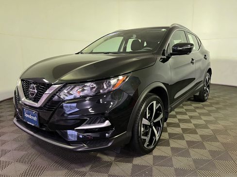 Used 2022 Nissan Rogue Sport SL AWD/4WD image 3