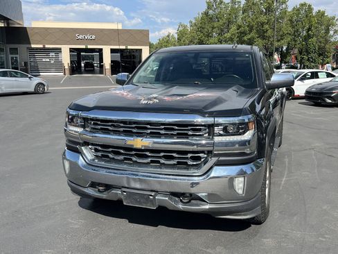 Used 2017 Chevrolet Silverado 1500 LTZ AWD/4WD image 2